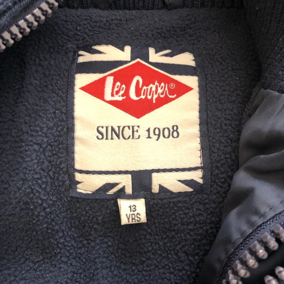 Lee Cooper very thick jacket for 13years old kids - Picture 2 of 5